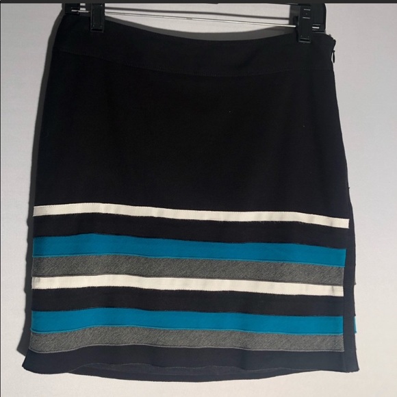 White House Black Market Dresses & Skirts - WHBM pencil skirt black,grey,turquoise,ecru size 8